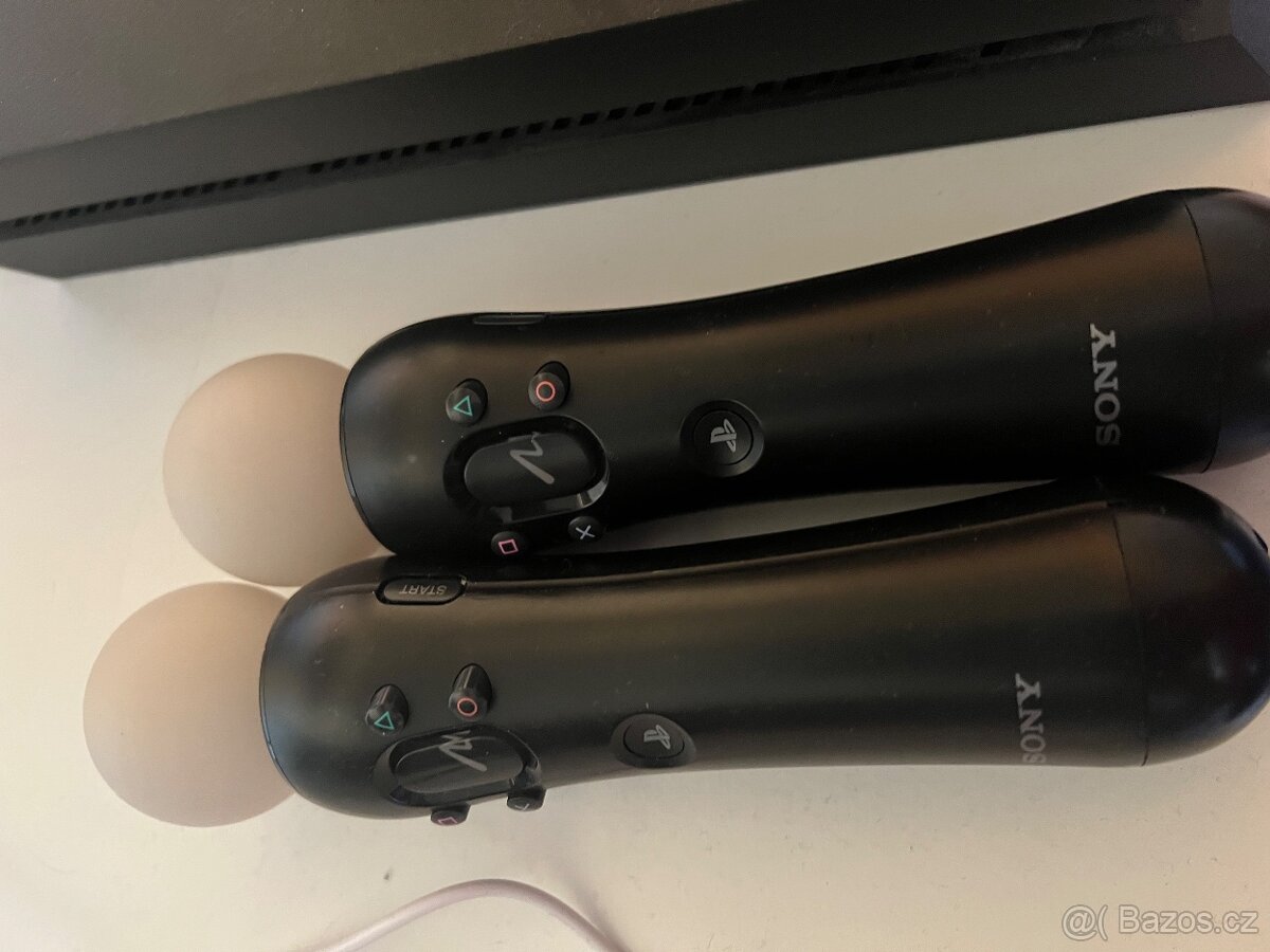 Sony PlayStation VR V1 + 2x PS Move + PlayStation 4 Camera - 3