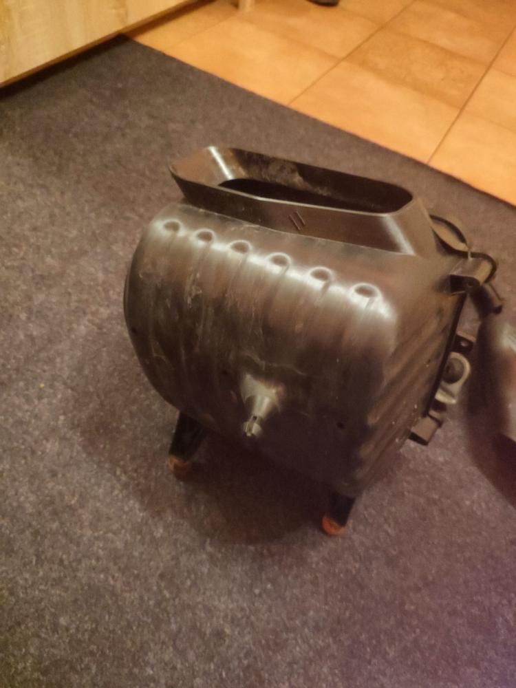 Mercedes-Benz GLA 45s AMG filtr box s hadicí a plasty - 3