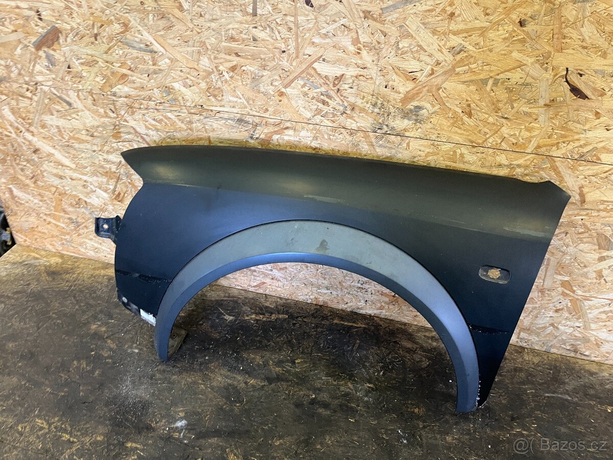 LEVÝ PŘEDNÍ BLATNÍK AUDI A6 C5 ALLROAD - 3