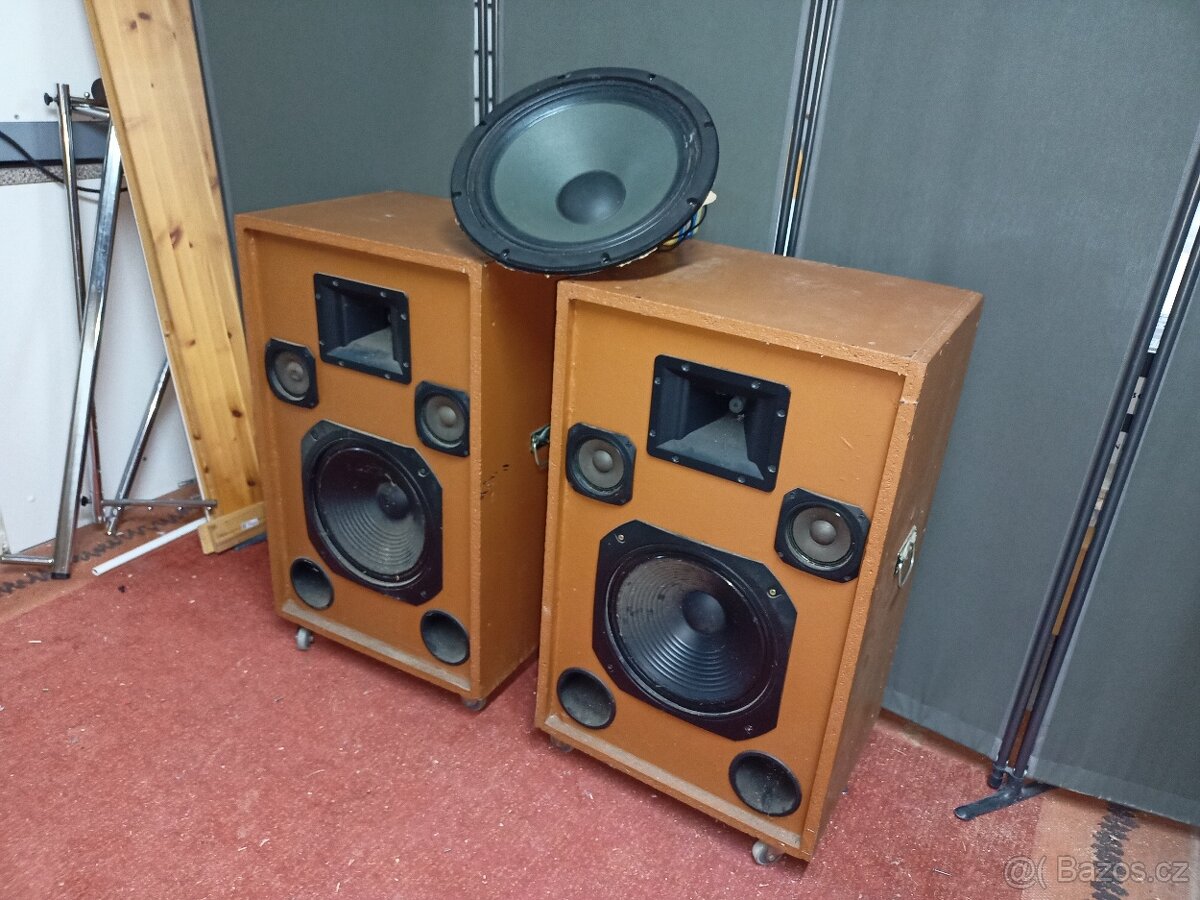 Prodám 2 x hezké aparatury - 3