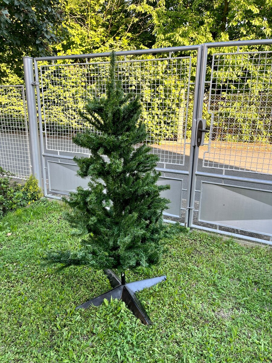 Umělý vánoční stromeček - 3