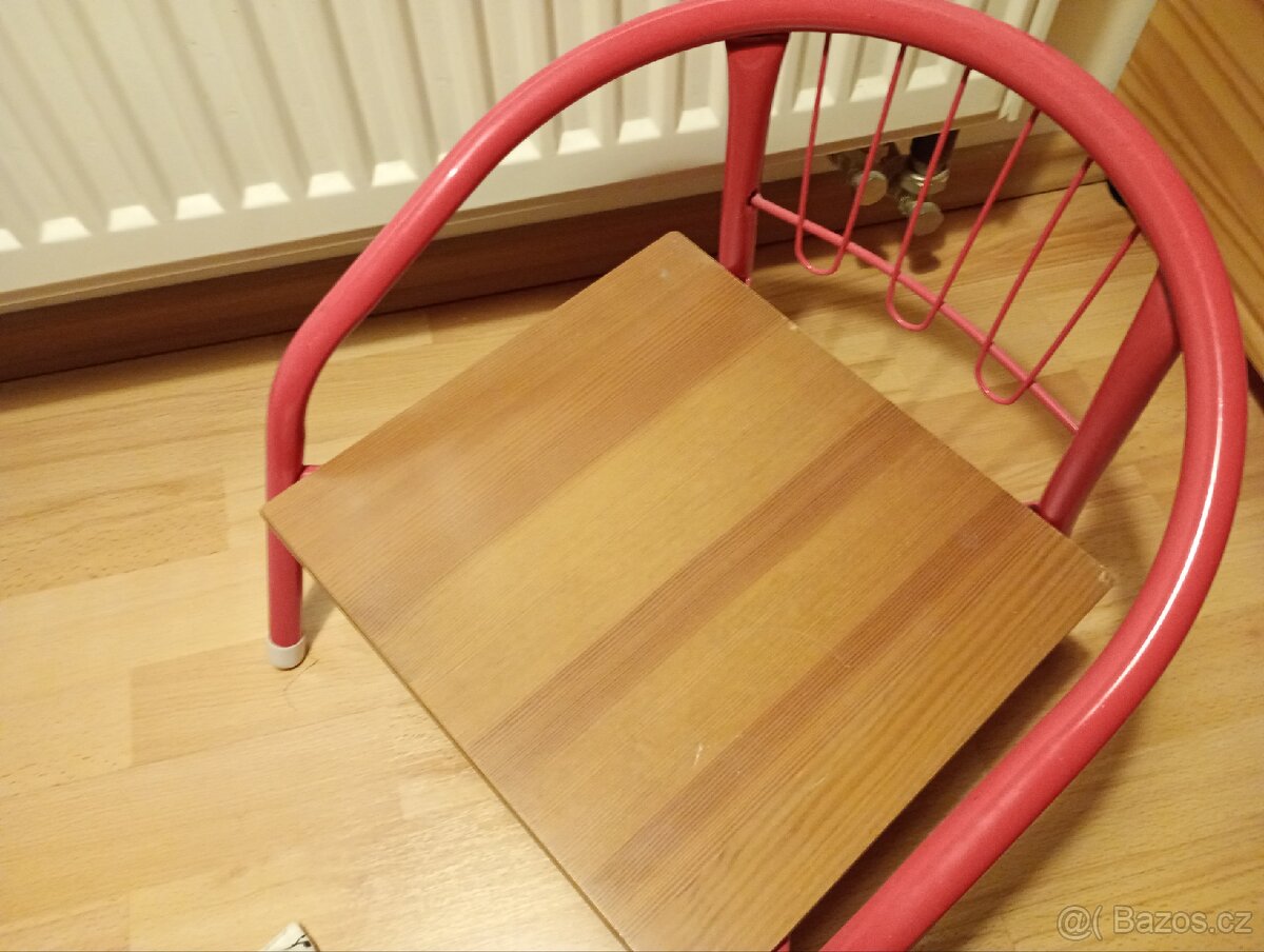 Dětská židlička s polštářem - 3