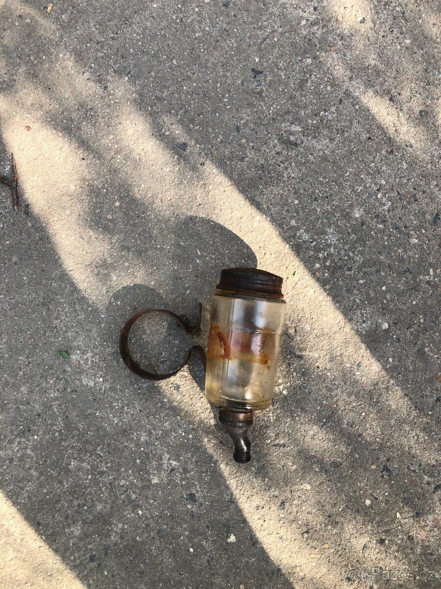 sedačka, zetor plečka - 3