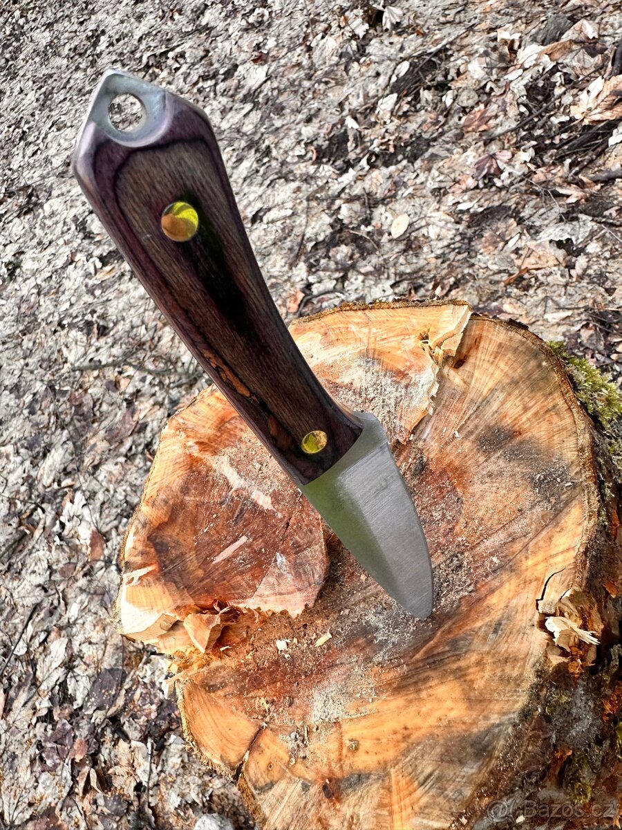 Nůž do lesaa - 3