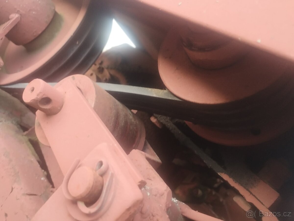 Prodám štěpkovač - 3