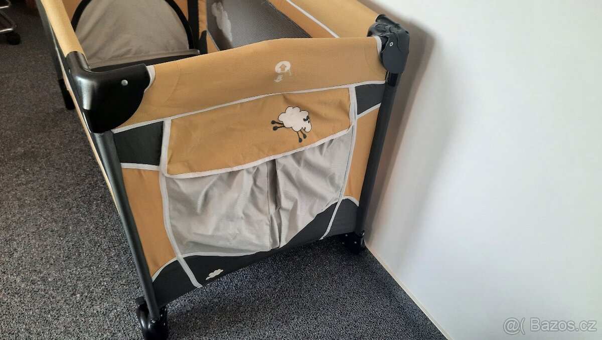 Cestovní postýlka +patro, pult a síť - 3