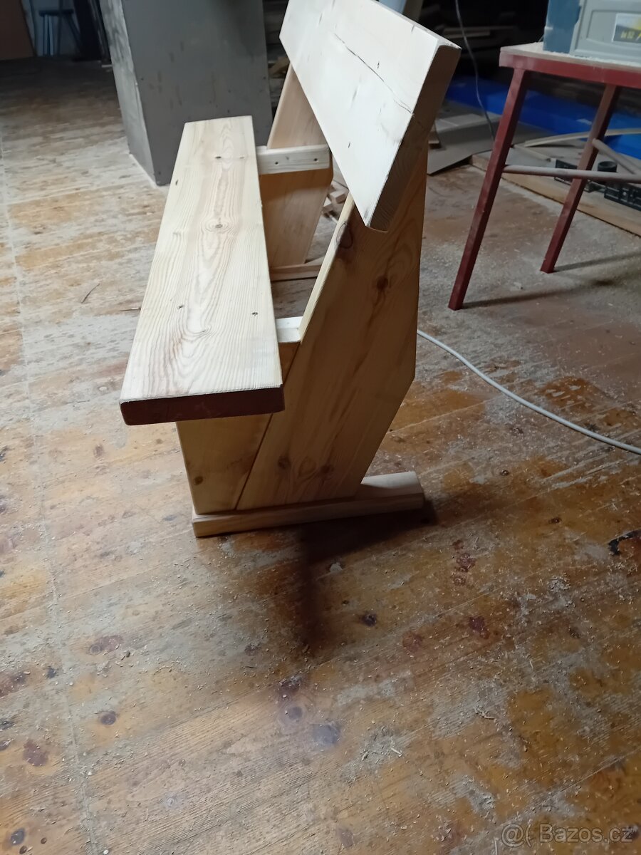 Masivní lavice, lavička - 3