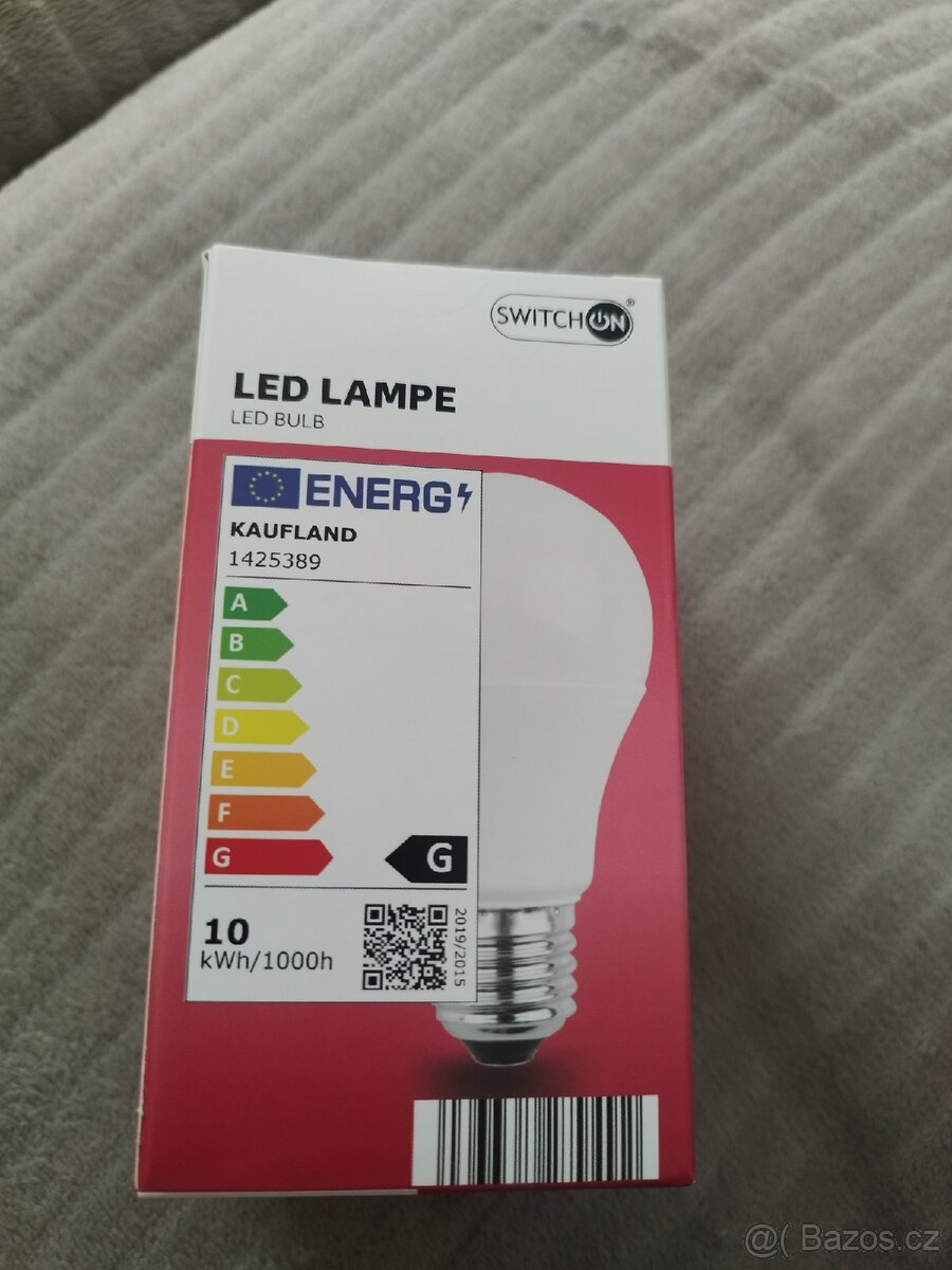 LED BAREVNÉ ŽÁROVKY - 3