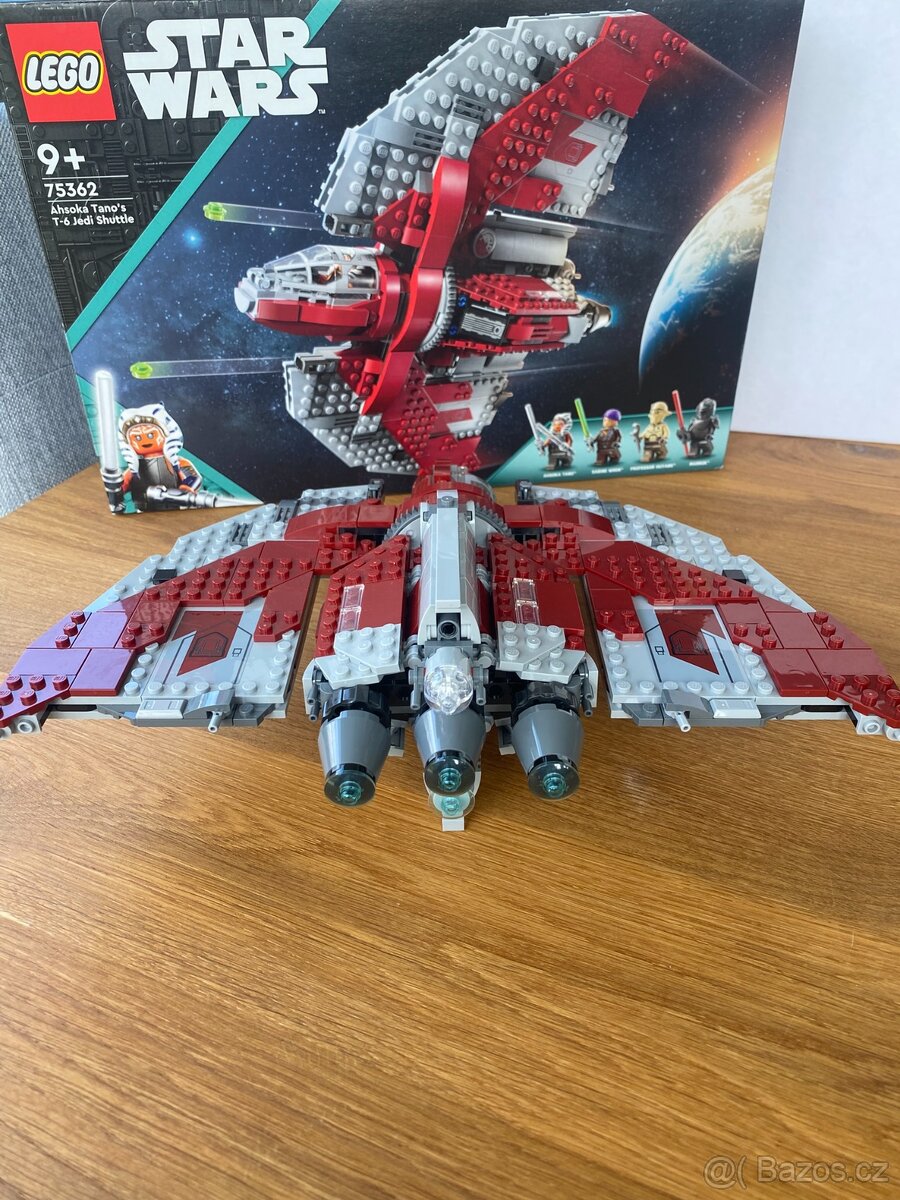 LEGO Star Wars Ahsoka Tano's T-6 Jedi Shuttle (75362) - 3