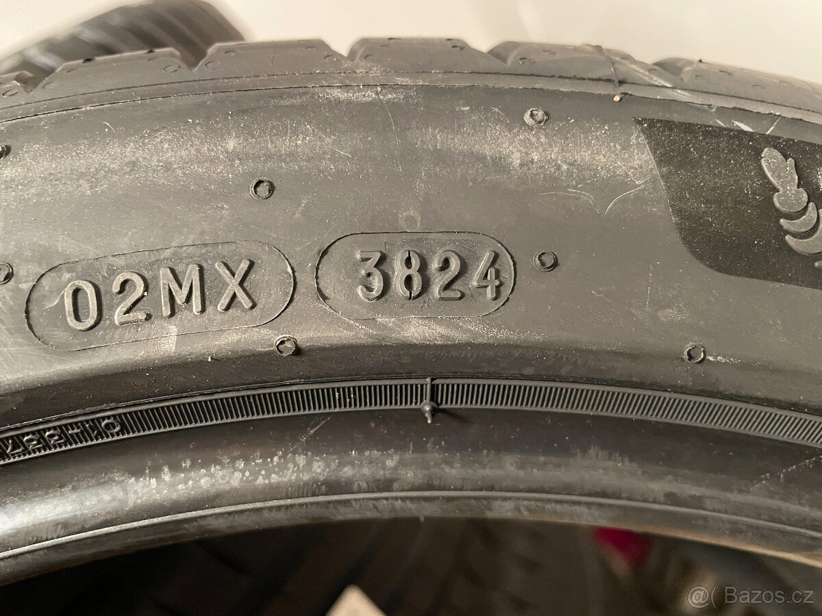 NOVÉ MICHELIN PILOT SPORT 5 235/40/19 96Y XL FR DOT2024 - 3