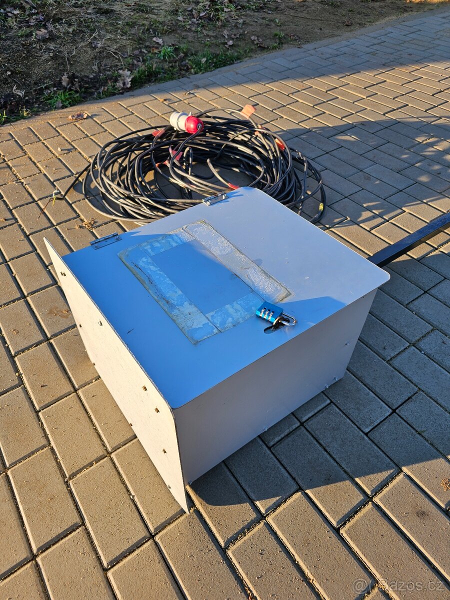 Stavební rozvaděč + kabel 60m - 3