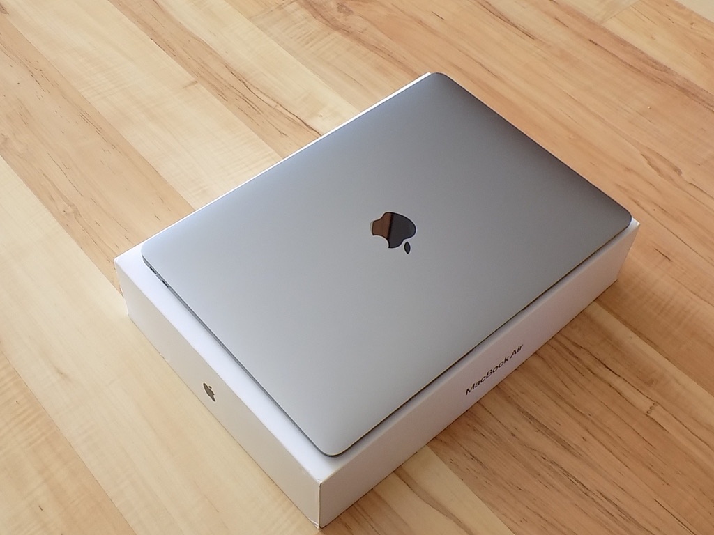  Apple MacBook Air 13,3" (2020)/M1/8GB RAM/256GB/ZÁRUKA - 3