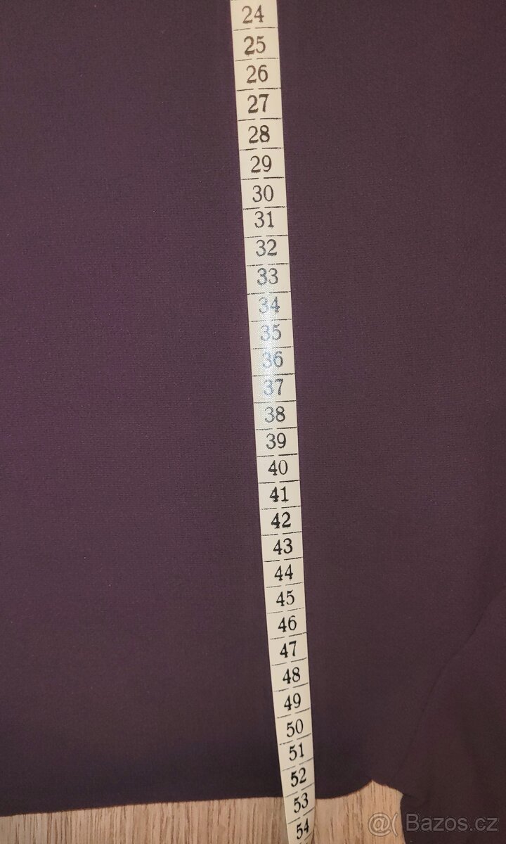 Halenka Amisu, vel. M - 3