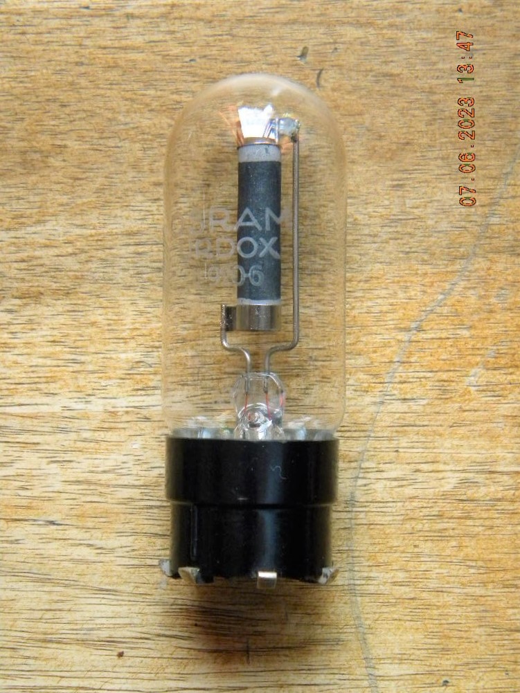 elektronka Telefunken CY2, CBC1 - 3