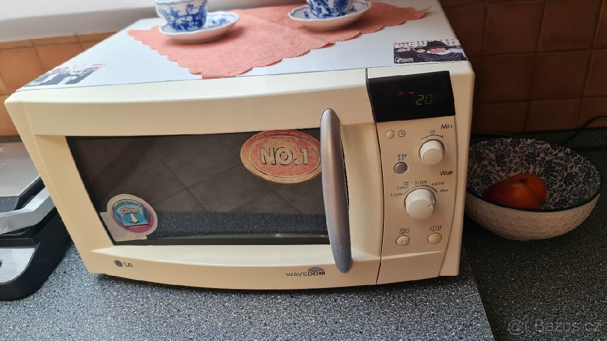 Mikrovlná trouba lg - 3