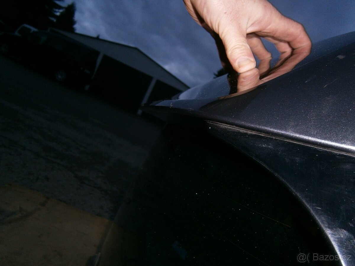VW GOLF 7 VÍKO KUFRU-5 DVEŘE+SKLO+SPOJLER - 3