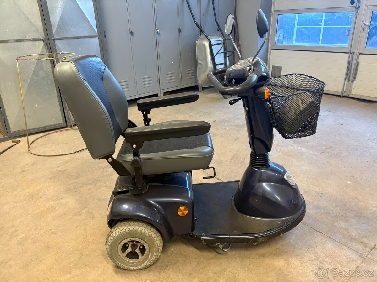 Prodám elektrický invalidní vozík - 3