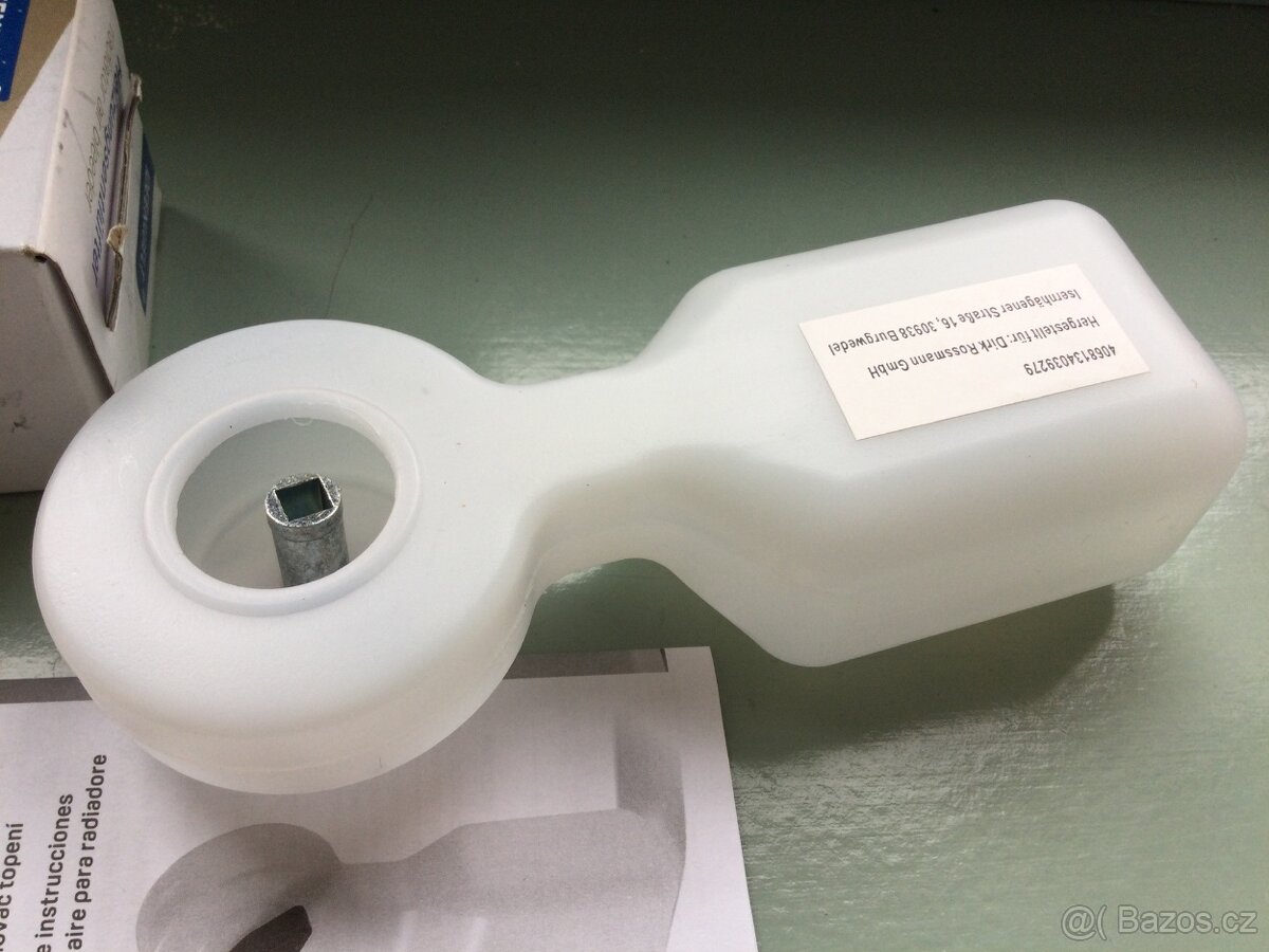 Novy odzvdusnovac radiatoru - 3
