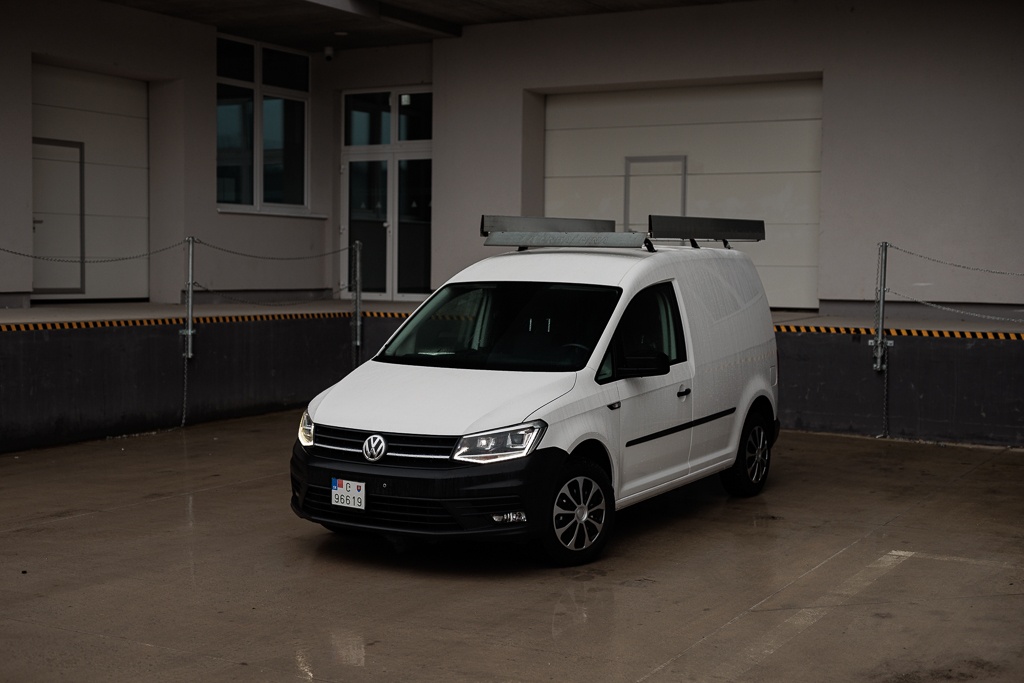 Volkswagen Caddy 2,0TDI - 3