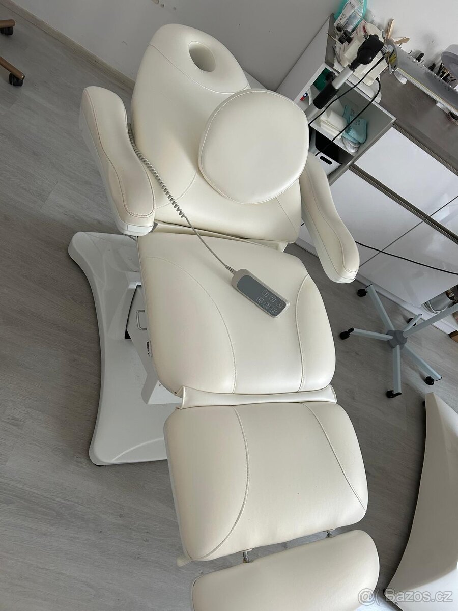 Kosmetické lehátko - 3