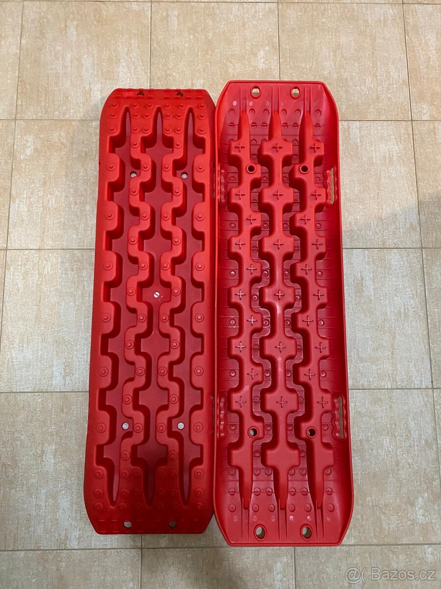 OFFROAD VYPROŠŤOVACÍ DESKY / VAFLE / TRAPY 2KS
