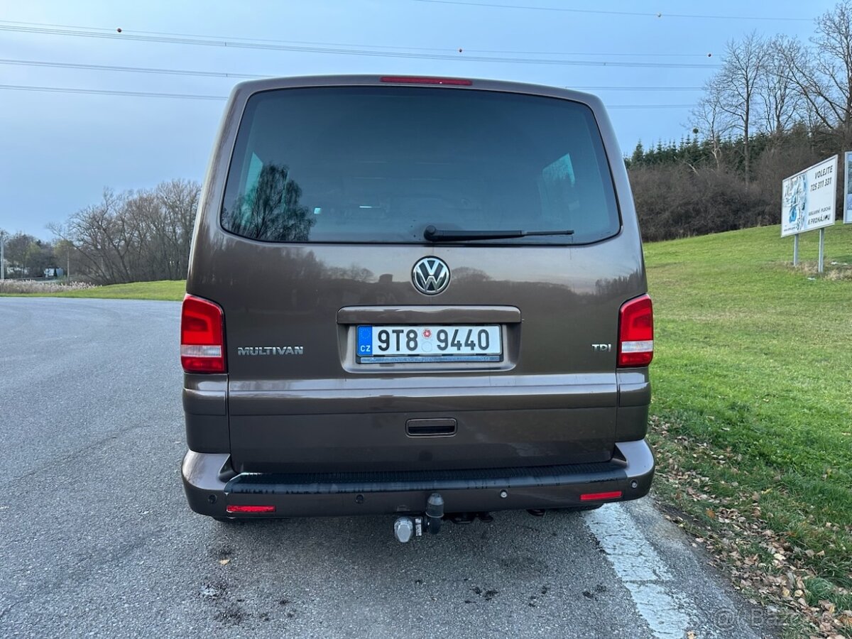 VW Multivan T5, 2.0 TDI 103 KW, manuál. - 3