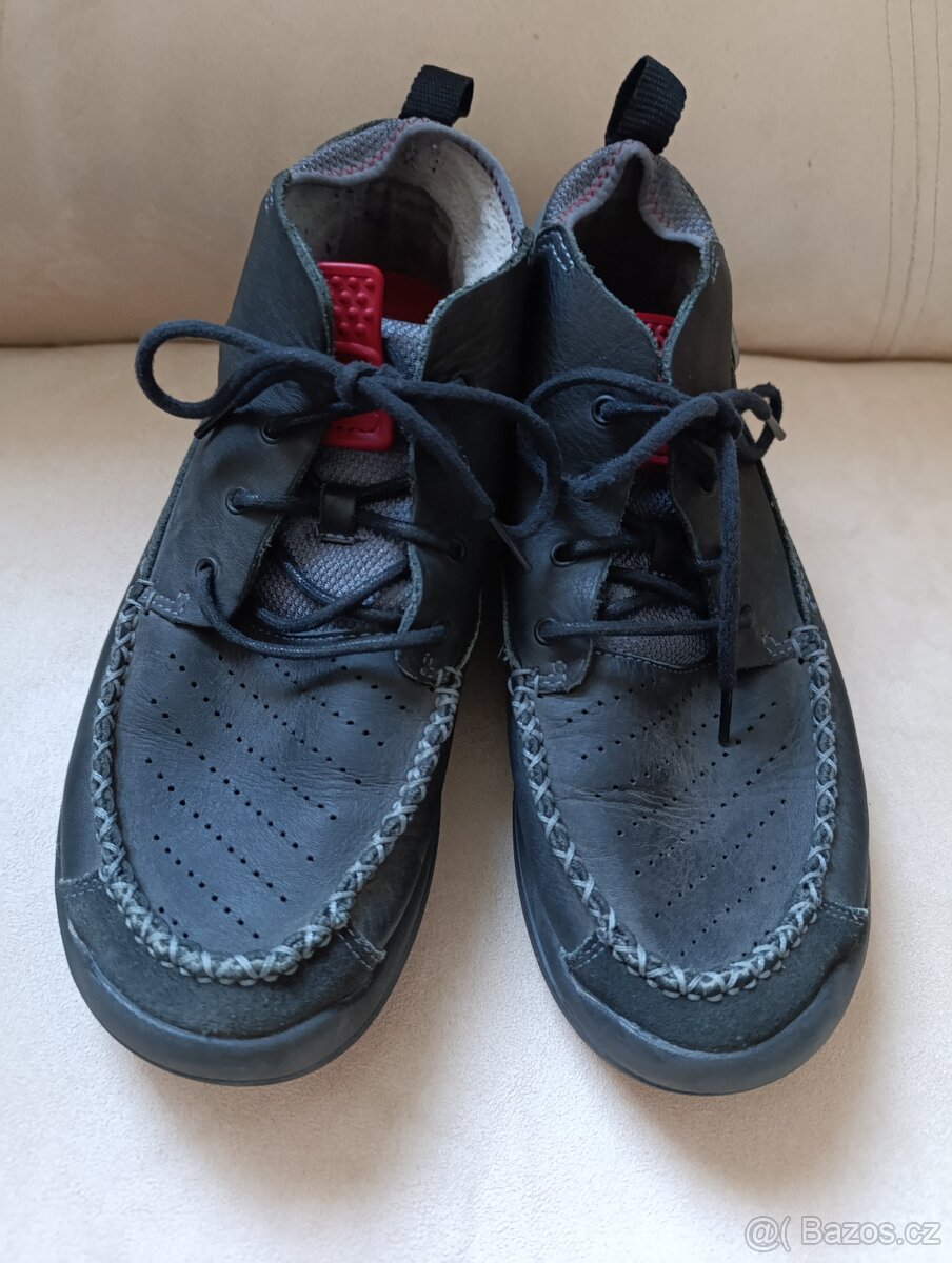 Pánské kožené kotníkové Crocs vel. 8 - 3