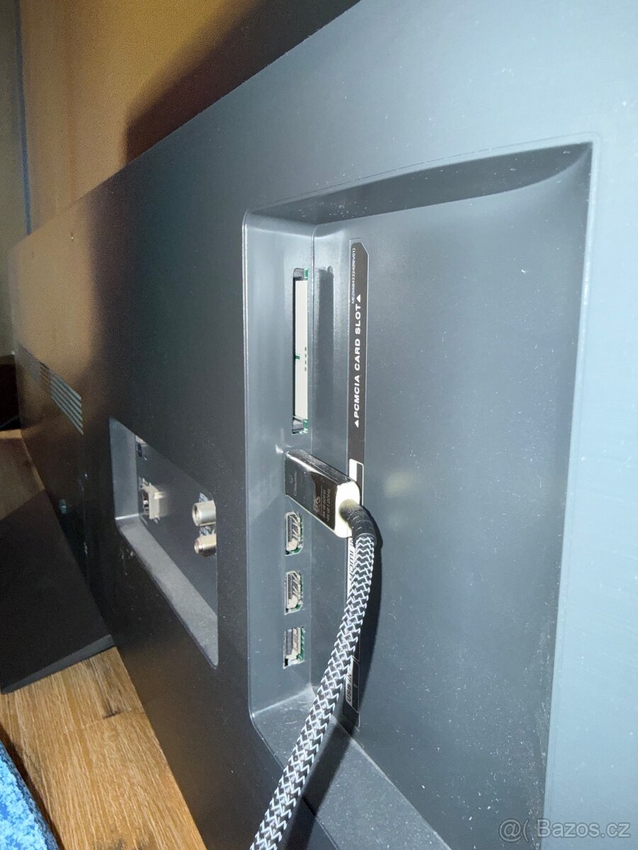 LG OLED65B8PLA – 65” OLED TV - 3