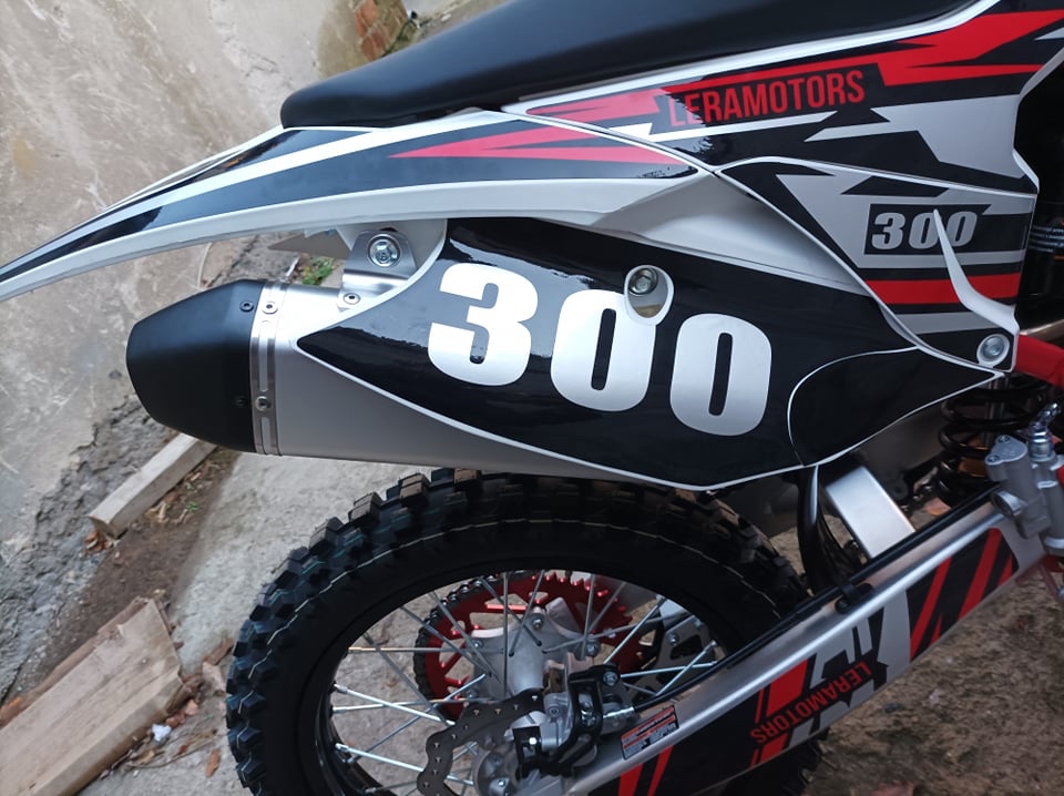 Pitbike Leramotors Killer PRO 300cc H2O – červená - 3