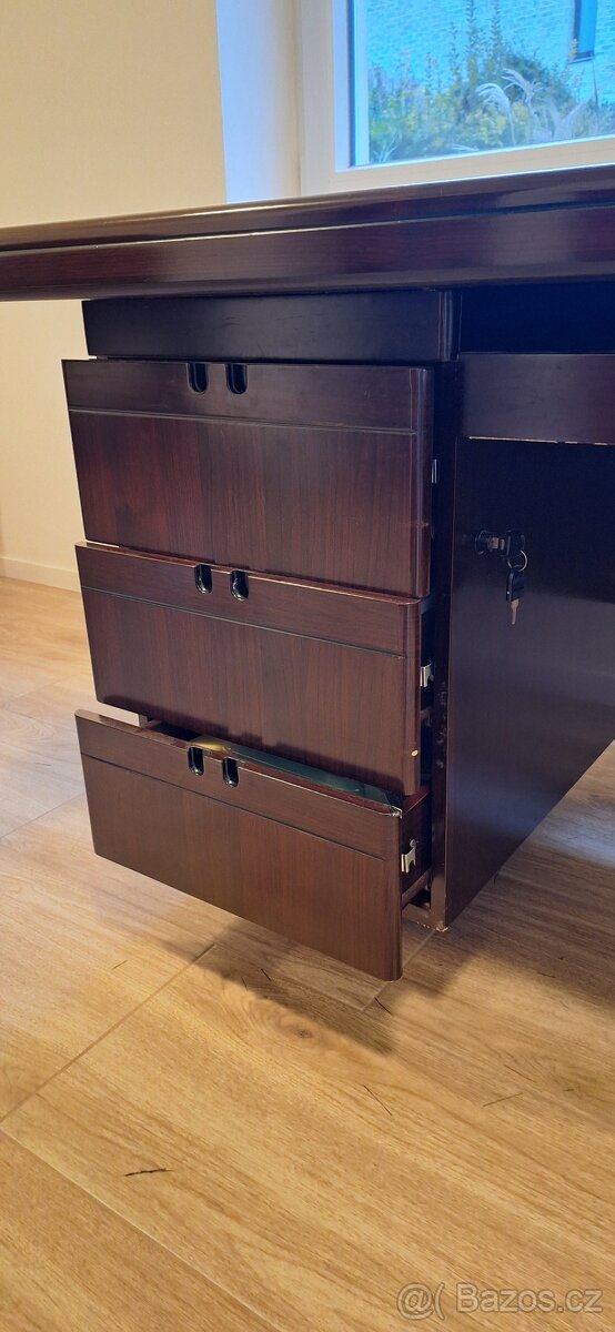 Kancelářský stůl za odvoz, 160×80 - 3