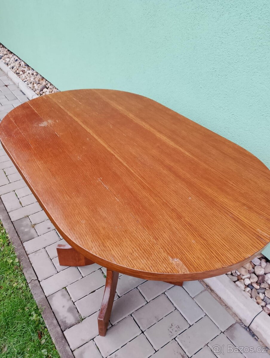 Jídelní stůl - 3