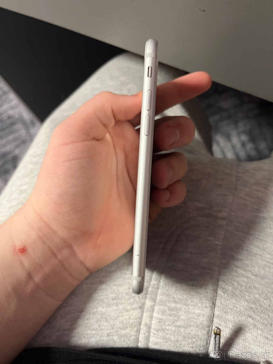 Apple Iphone 7 128GB - 3