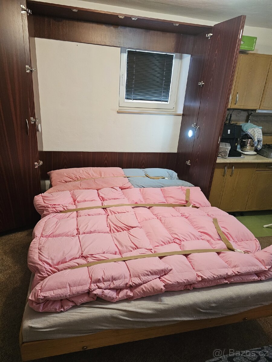 Skříňová skládací postel - 3