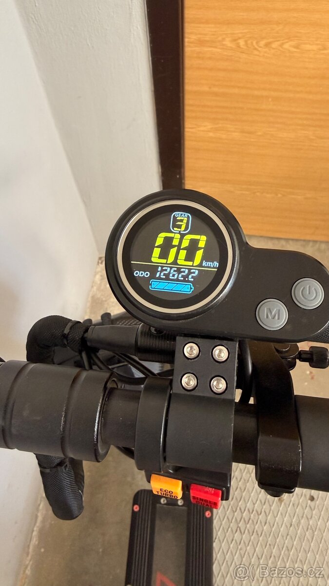 Elektrokoloběžka Laotie ES10p - 3