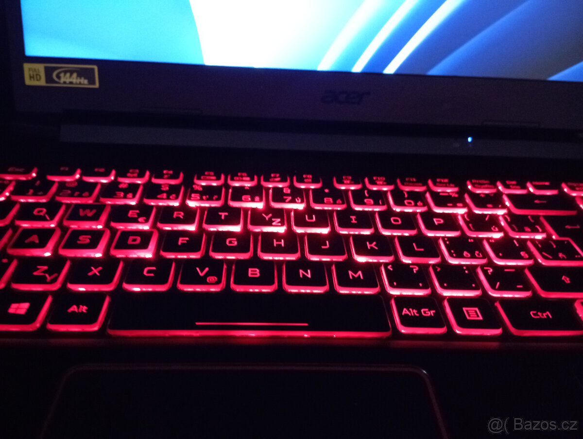 Acer Nitro 5-Herní core i5(10.gen)-8g ddr4-ssd-Full HD - 3