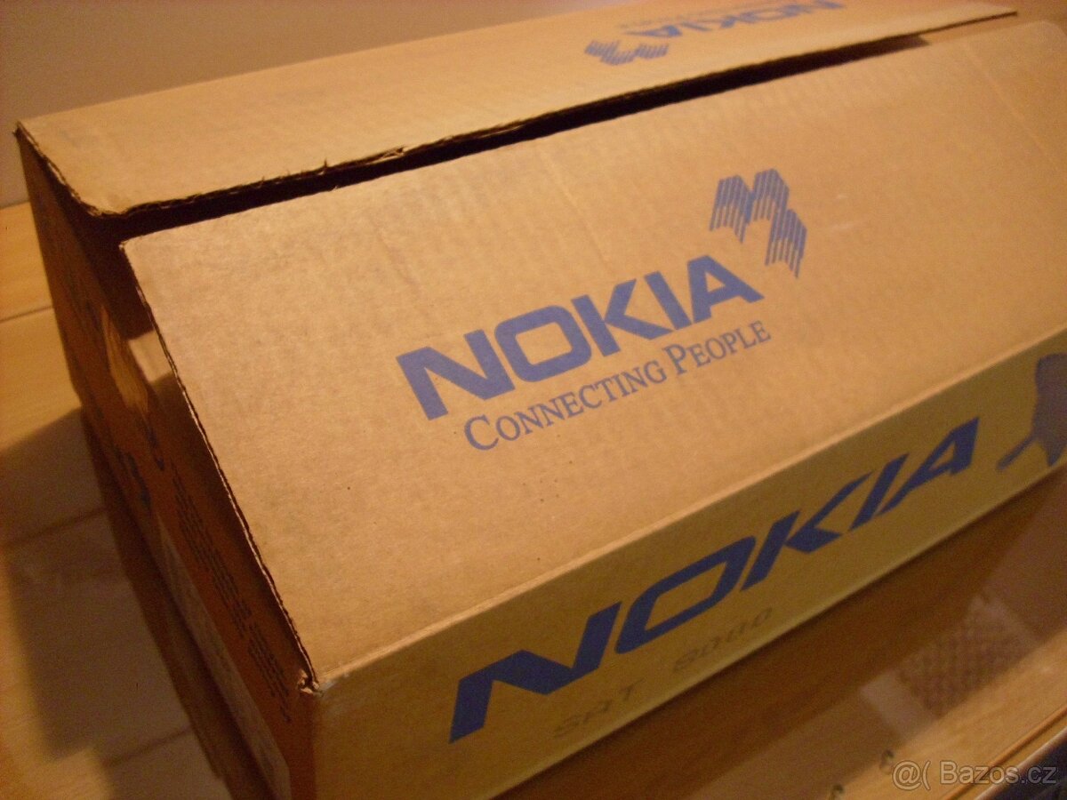 NOKIA Sat 8000 - 3