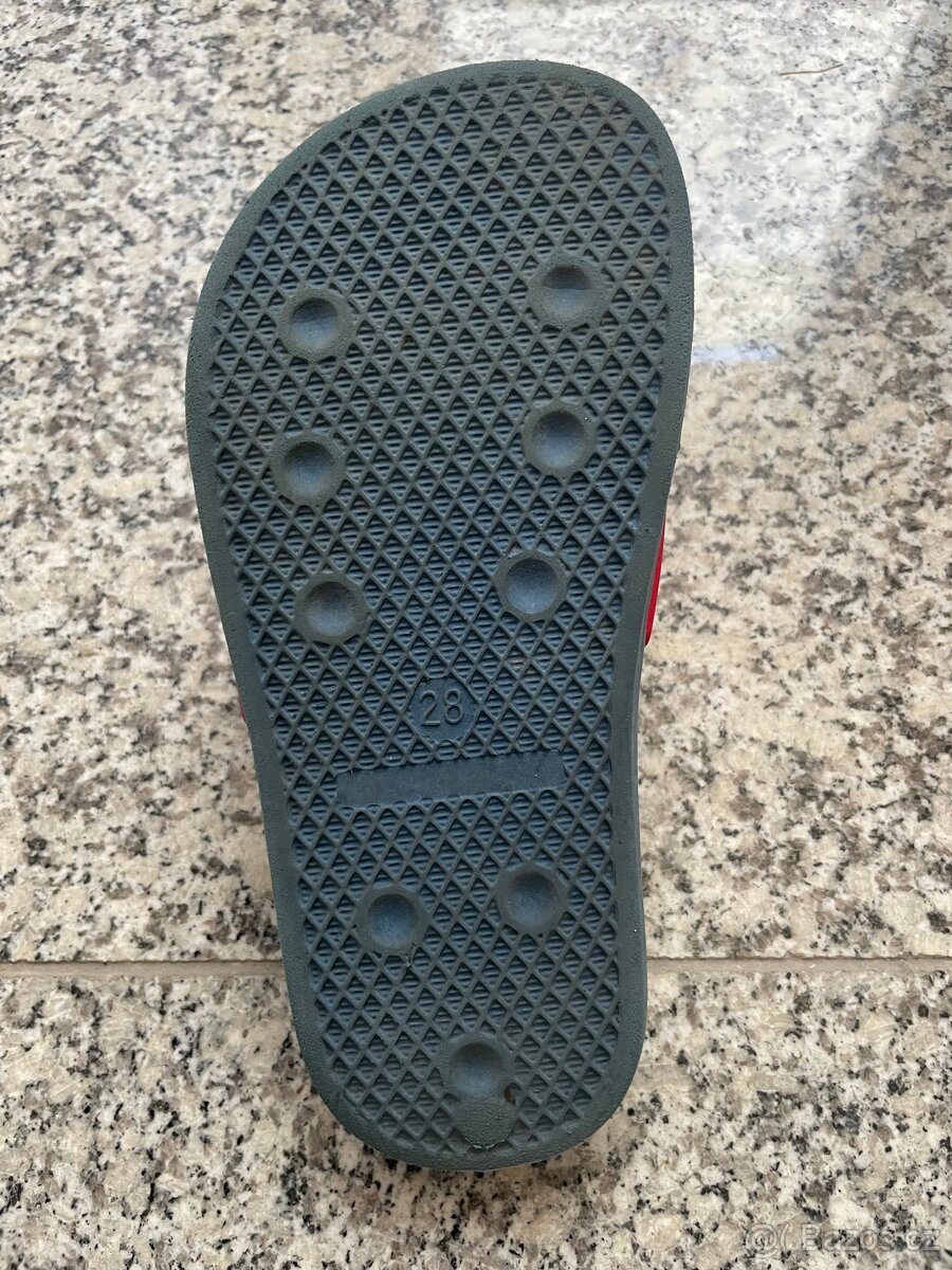 dětské pantofle Captain America vel.28 - 3