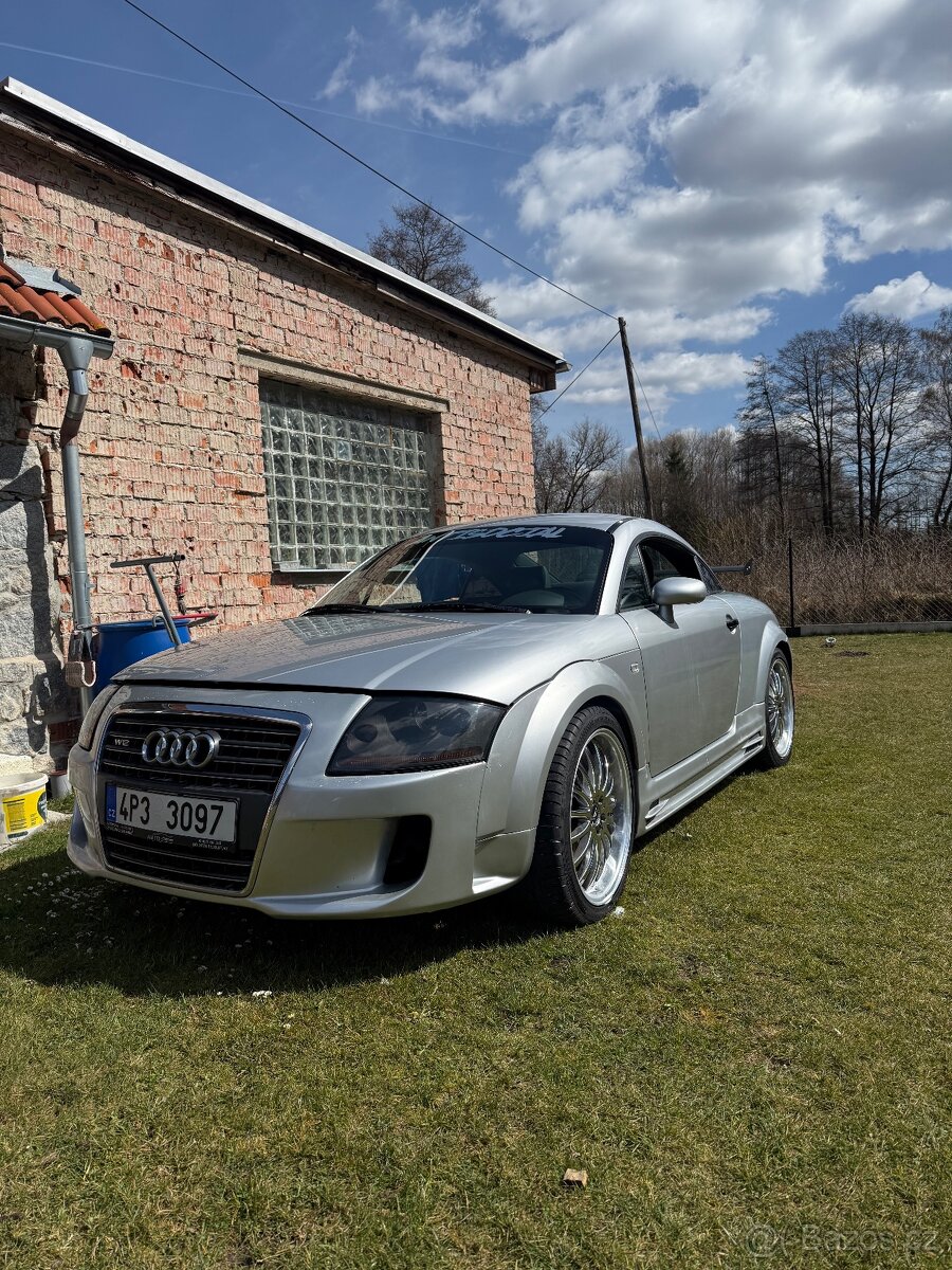 Audi tt (8N) - 3