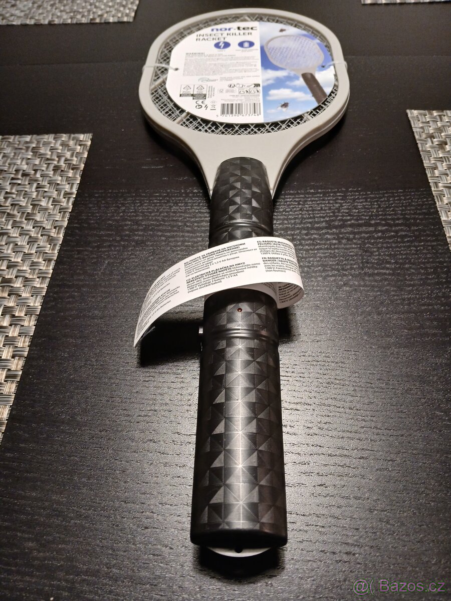 Plácačka na mouchy elektrická - 3