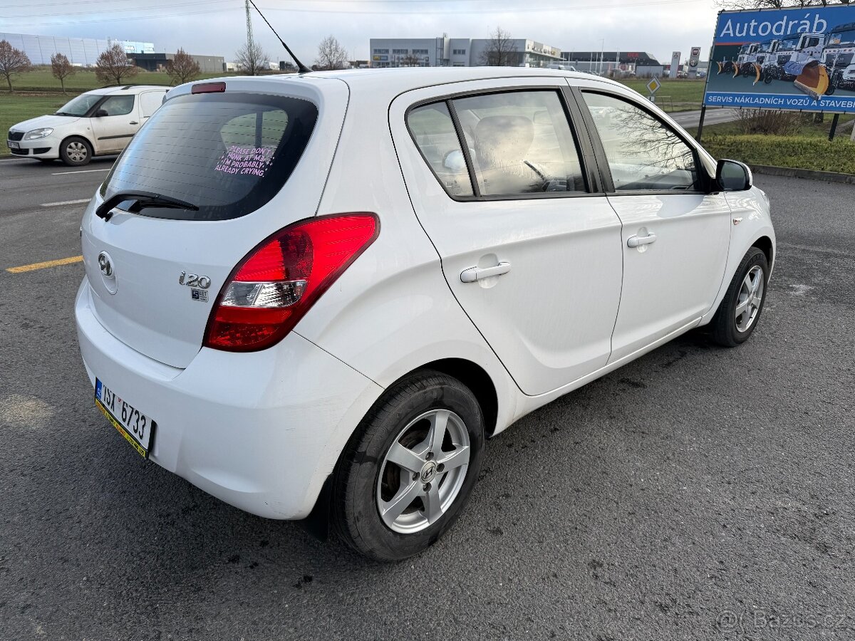 Hyundai I20, 2012 - 3
