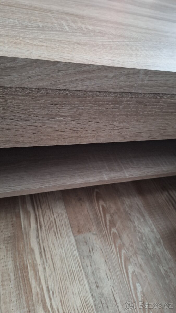 Konferenční stolek - 3