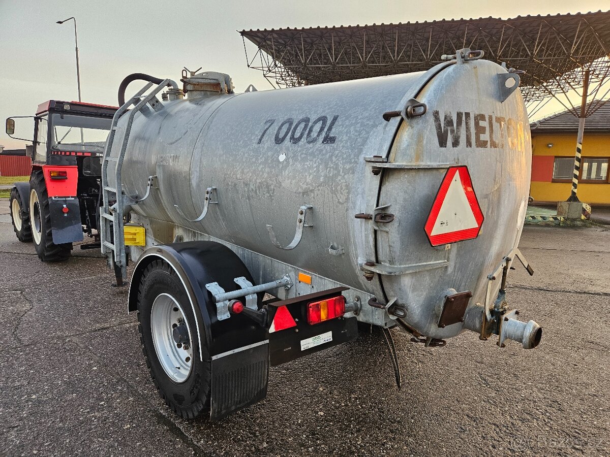 Fekální cisterna Wielton 7m3 - 3