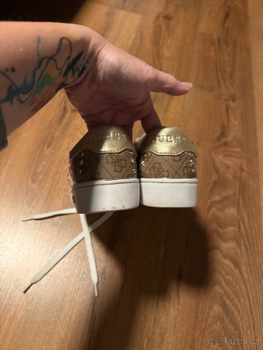 Dámké tenisky GUESS 39 - 3