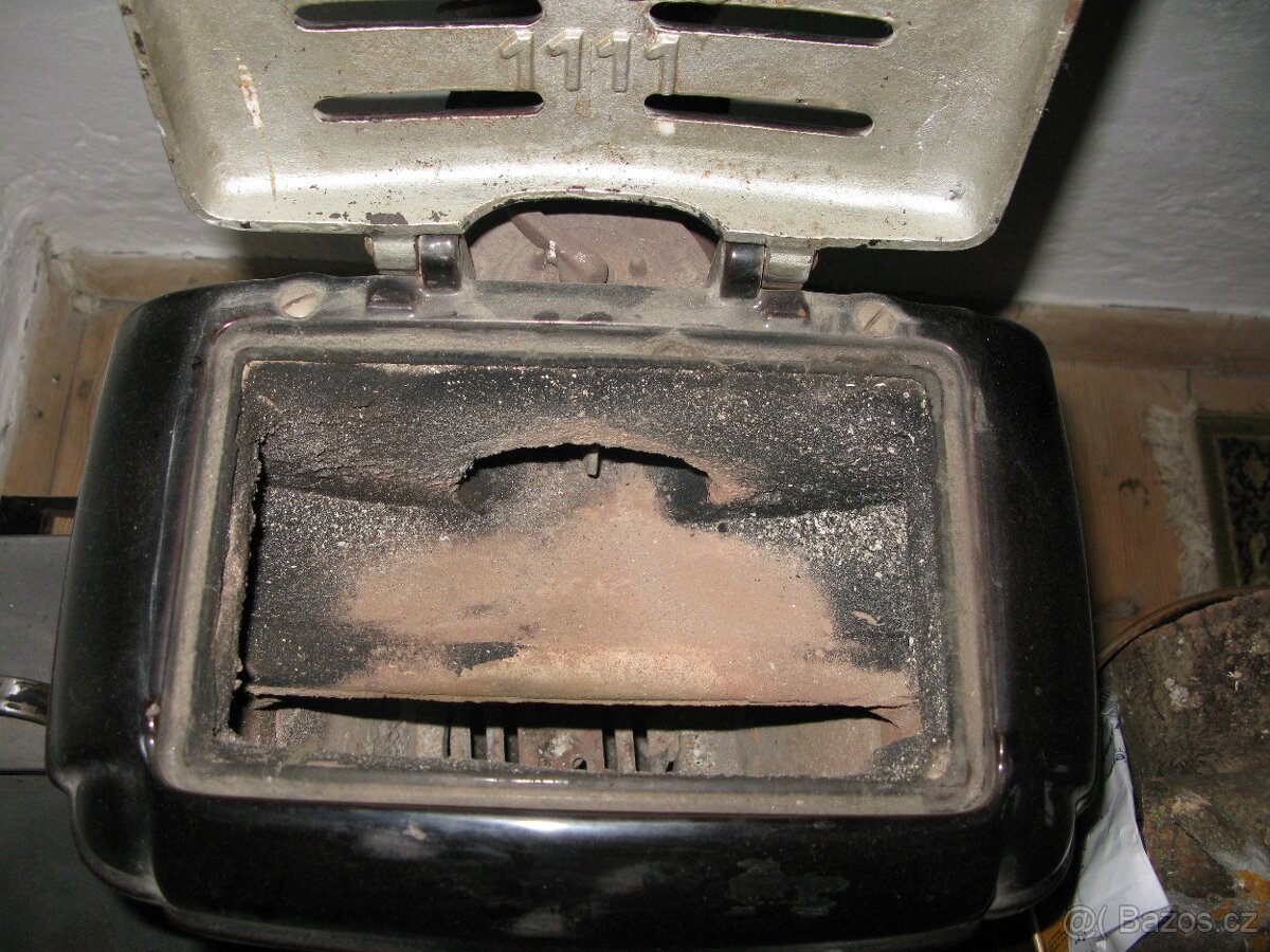 želetavská kamna Zeus starožitná - 3