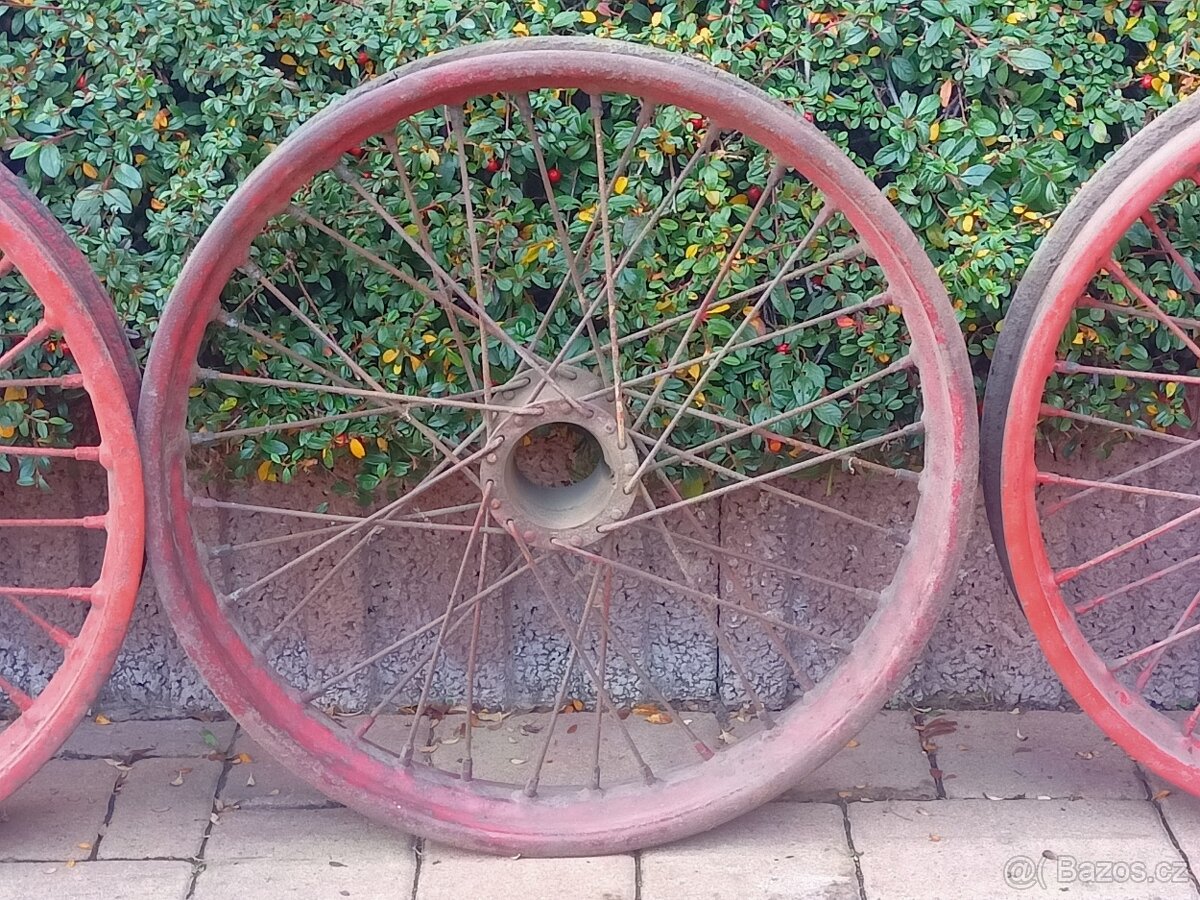 Drátěná kola na AERO 500 - 3