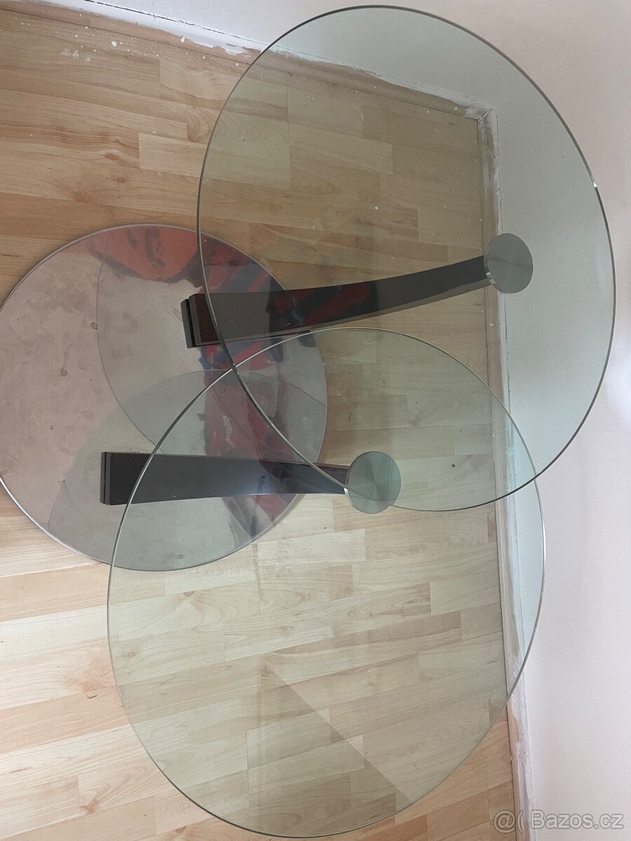 Konferenční stul skleněný - 3