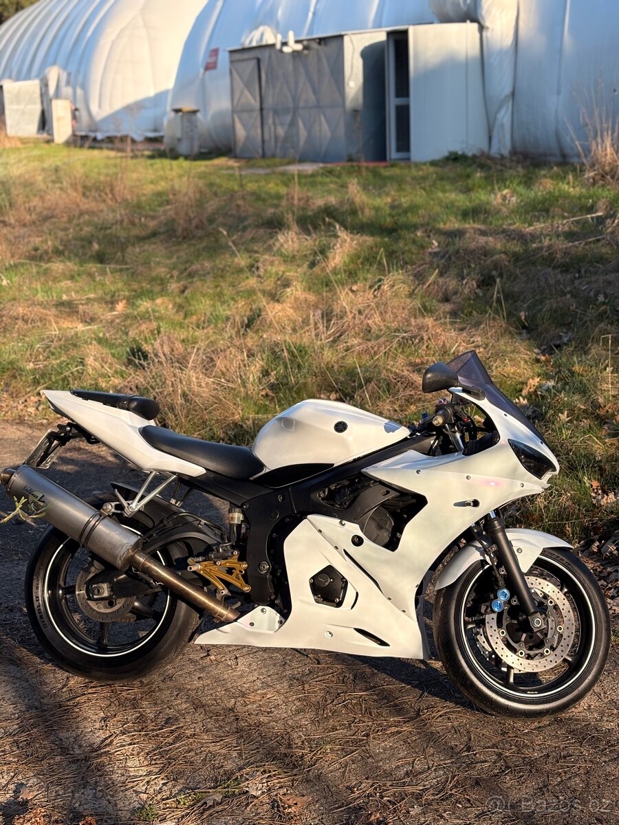 Yamaha R6 2005 - 3