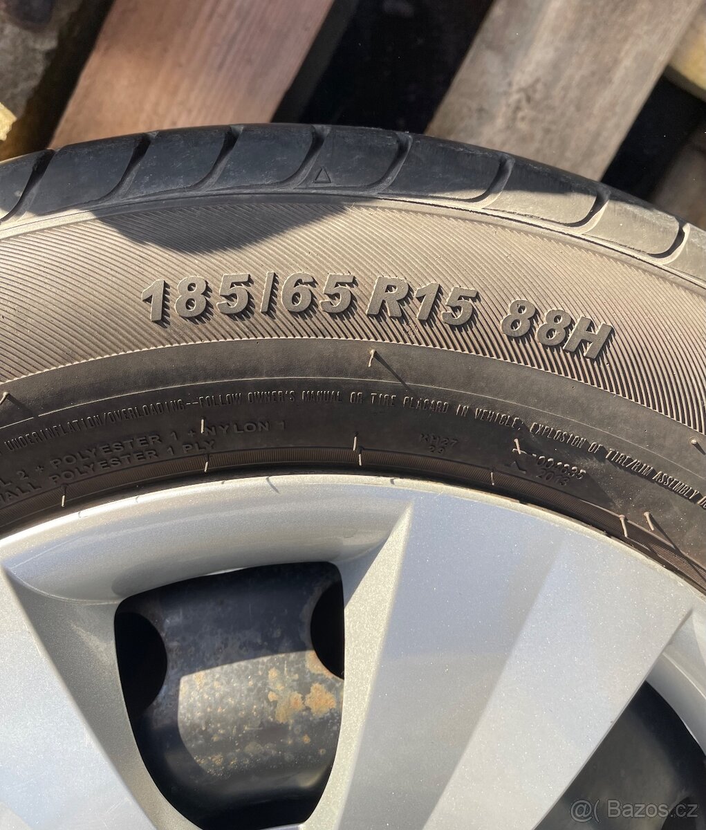 Prodám sadu plechových disků Škoda - 3