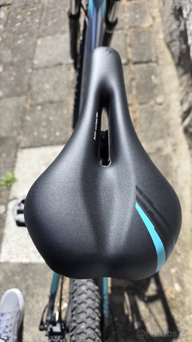 Horské dámské kolo Specialized S/15 - 3