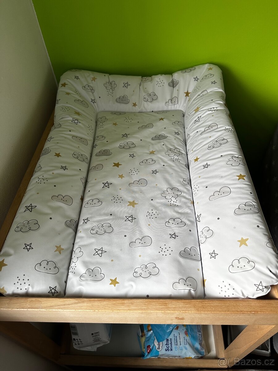 Přebalovací pult - 3